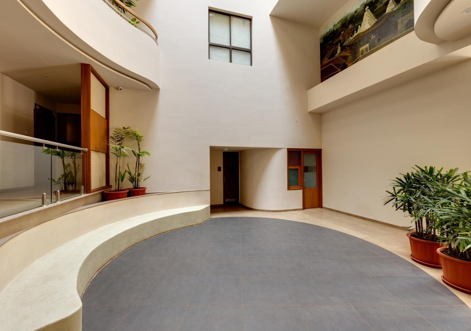 Hotel Classic Mid Town, Kolhapur Luaran gambar